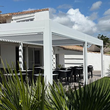 Hotel Mas Des Lys Saintes-Maries-de-la-Mer Buitenkant foto