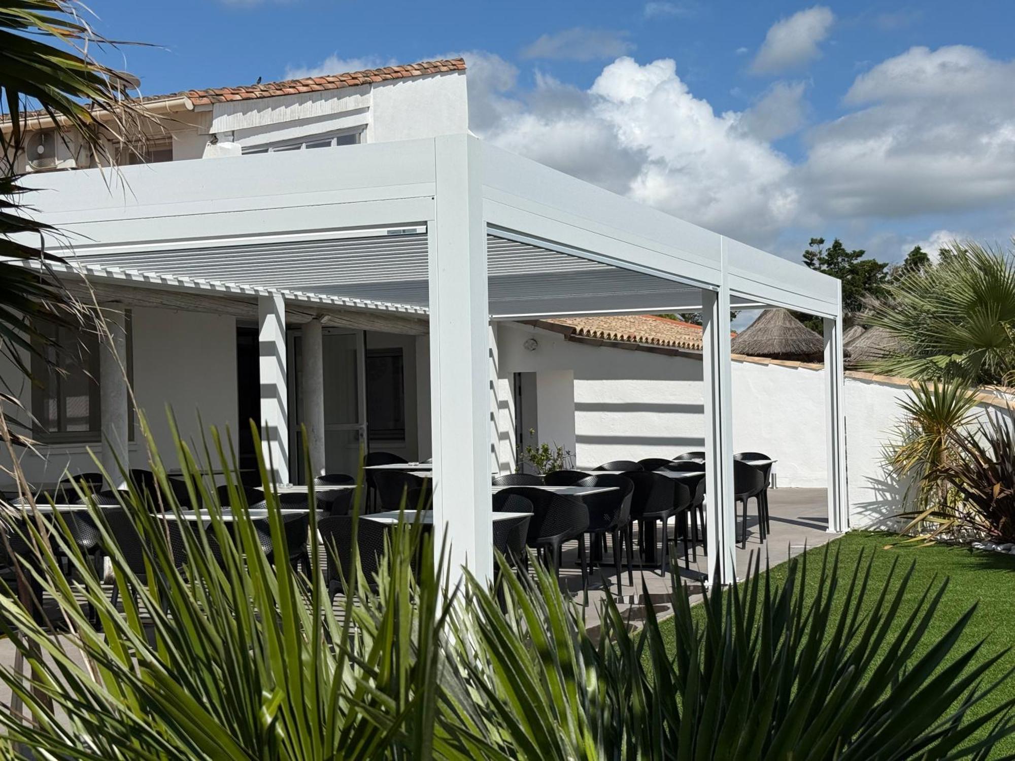 Hotel Mas Des Lys Saintes-Maries-de-la-Mer Buitenkant foto
